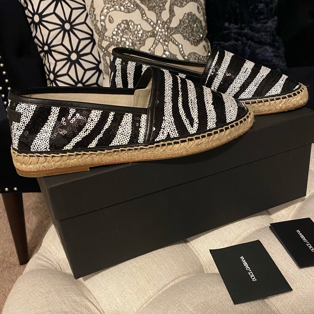 ✨SOLD!✨🎉HP!✨SALE!!!✨Dolce & Gabbana✨NEW!✨Leather Sequin Espadrille Loafer Shoes - Picture 2 of 10